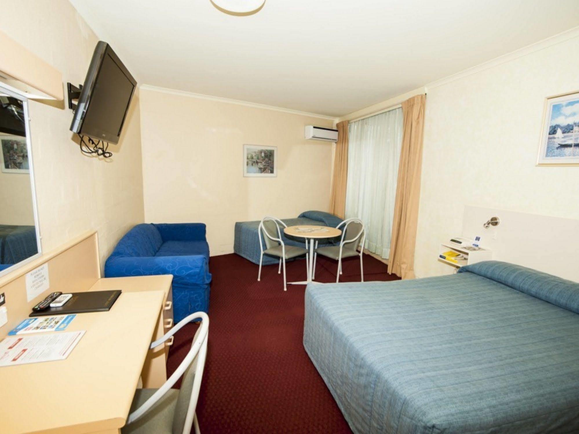 Palm Court Motor Inn Port Macquarie Exterior foto
