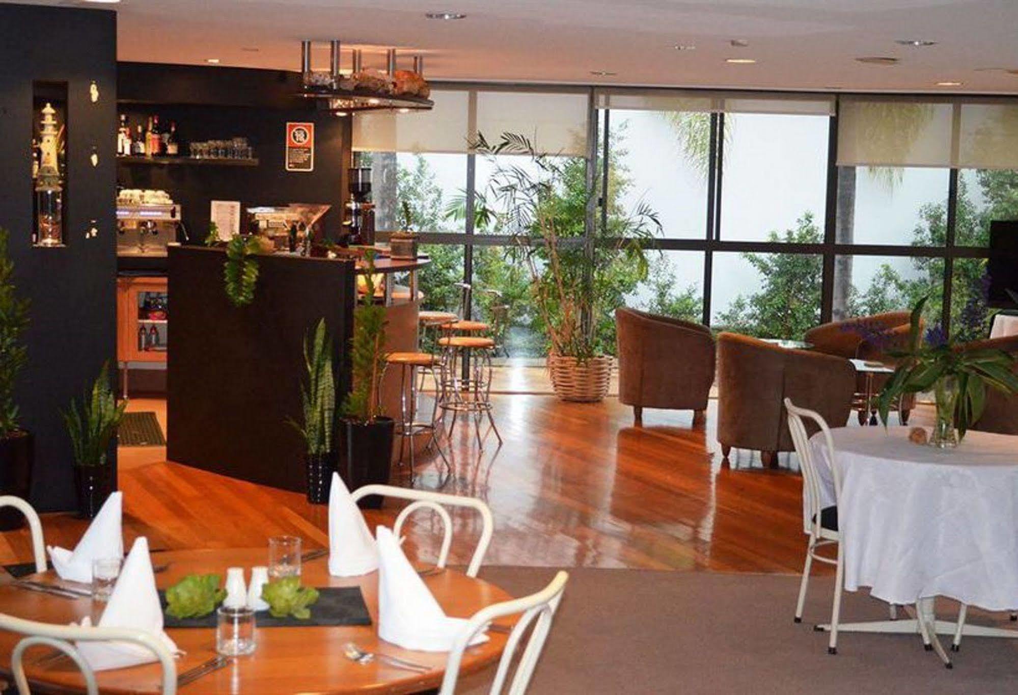 Palm Court Motor Inn Port Macquarie Exterior foto